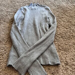AE Gray Ribbed Women's mock neck Sweater
